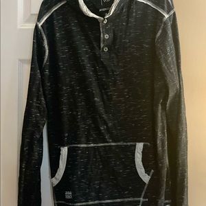 Light long sleeve hooded shirt size XL